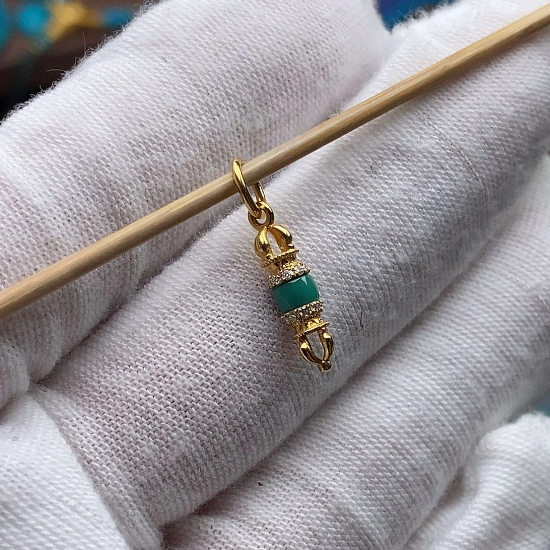 绿松石18K金镶嵌绿松石配饰