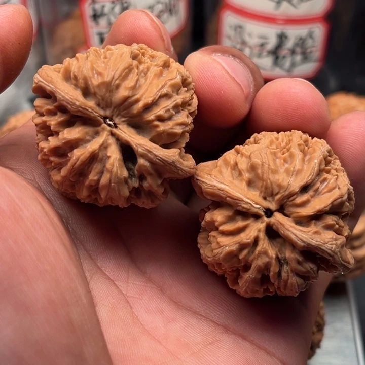 把件文玩核桃将军39
