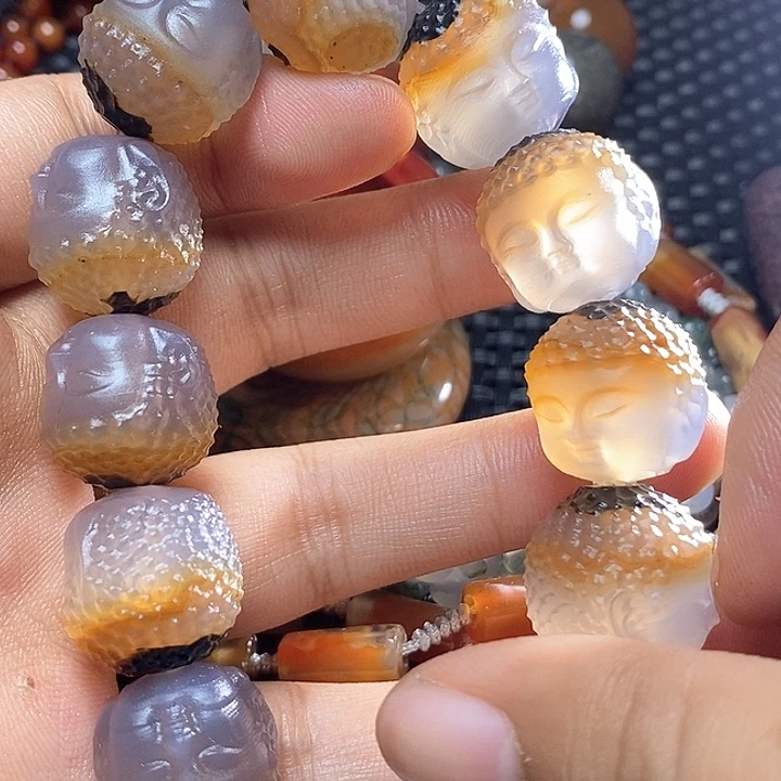 未镶嵌颈饰玛瑙/玉髓