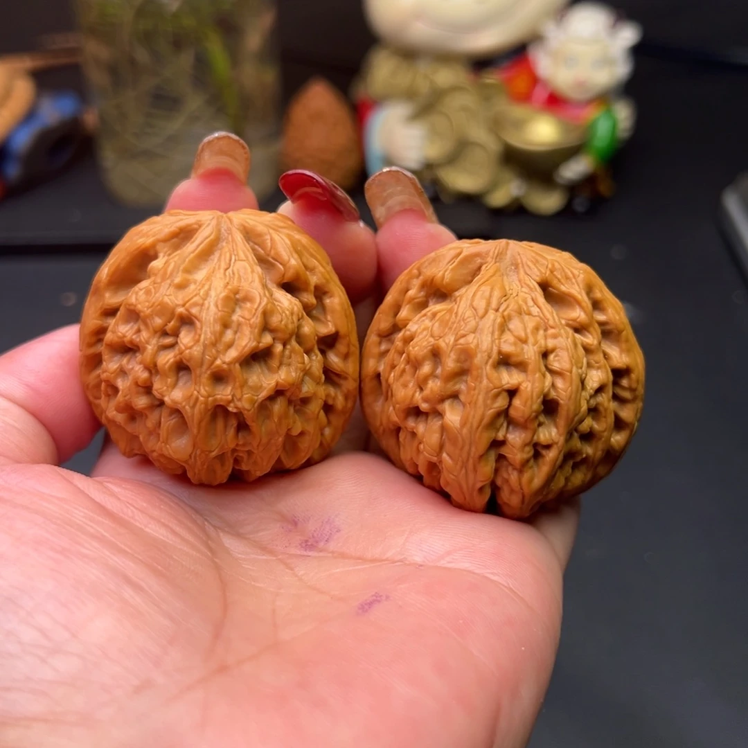 文玩核桃吊坠芳芳45红锦鲤