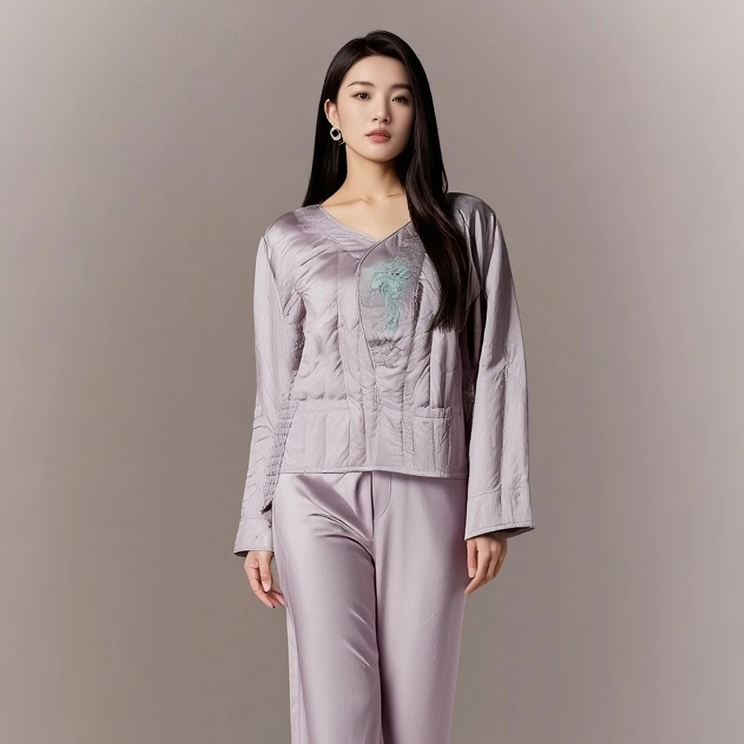 雪银狐品牌新款春秋冬女士圆领刺绣富贵花开打底羽绒内胆短款保暖