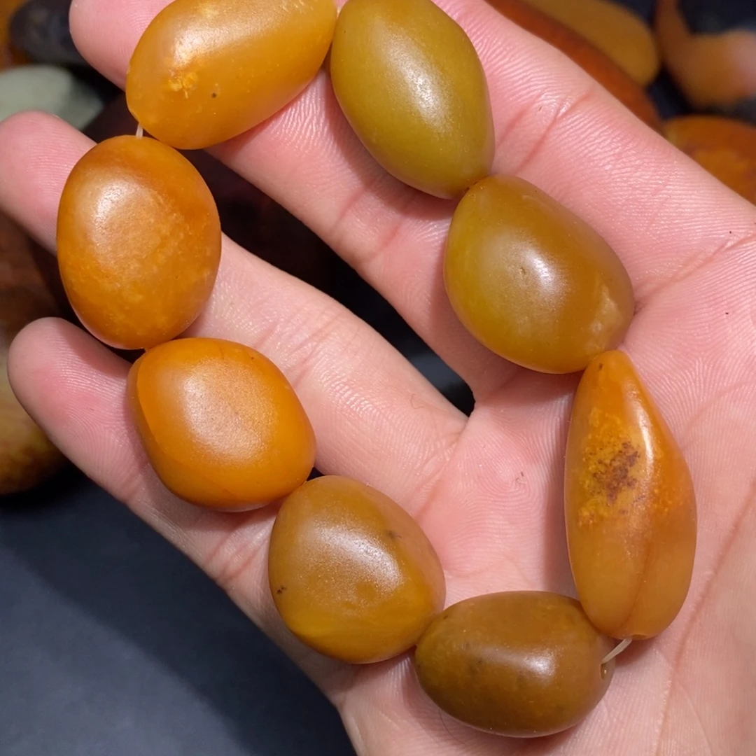 和田玉未镶嵌珠宝奇石