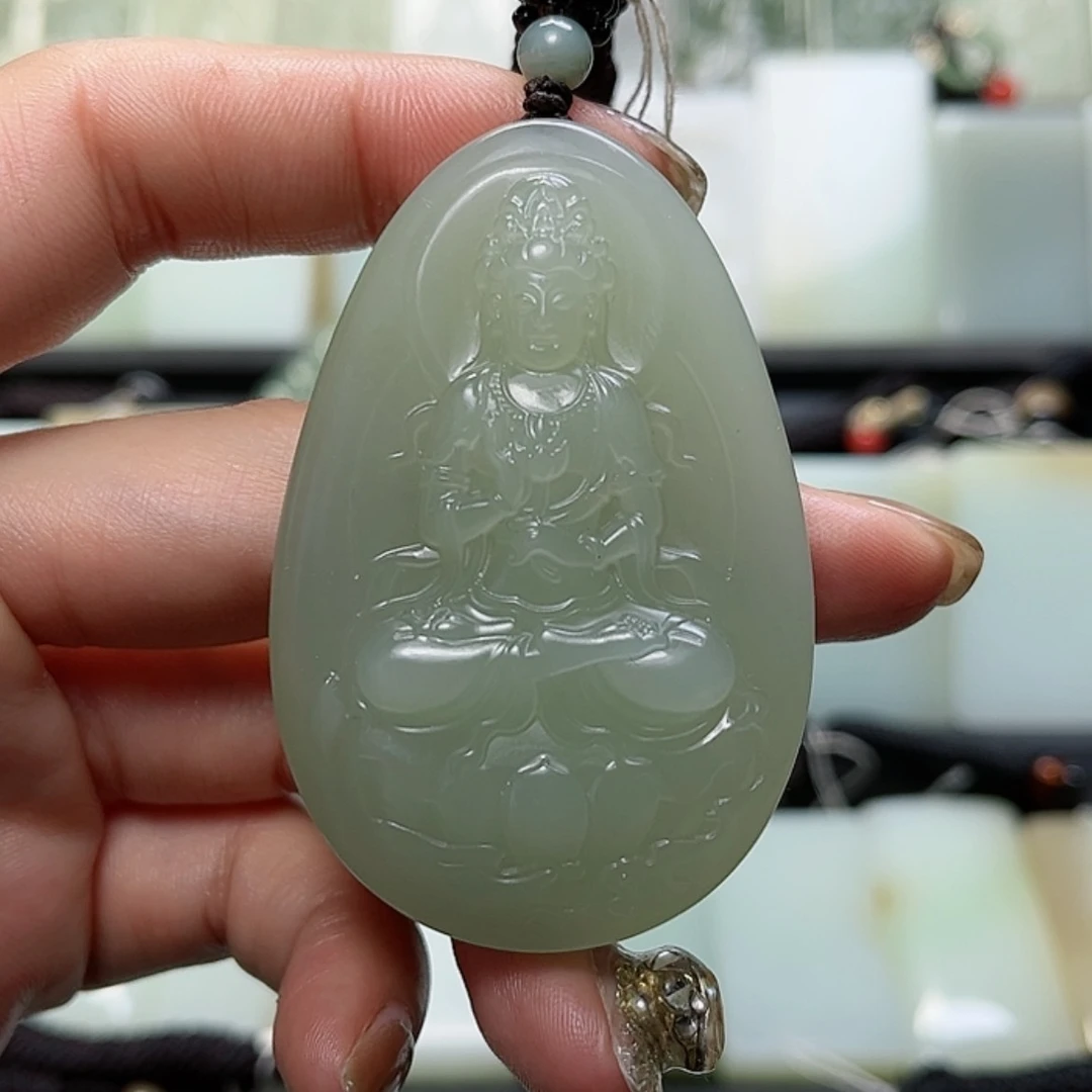 【闪购商品】颈饰未镶嵌和田玉