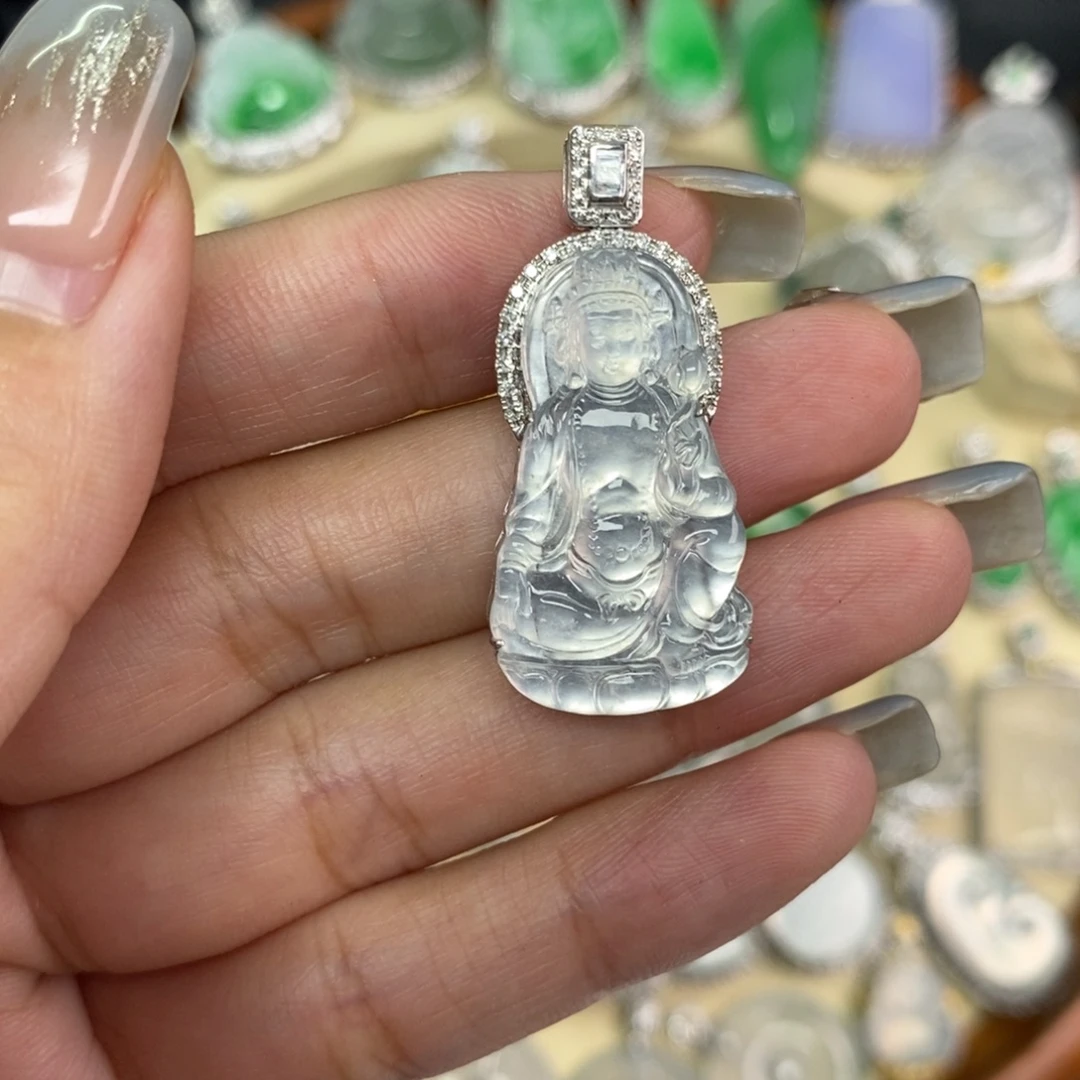 翡翠18K金镶嵌颈饰A货翡翠