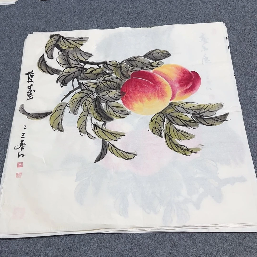 国画尺寸70X70手绘作品