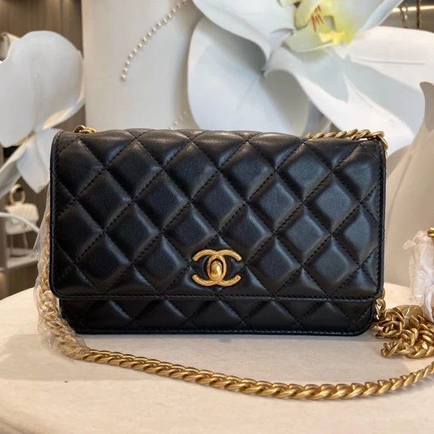 99新 Chanel/香奈儿 金柱woc 黑金羊皮 单肩斜挎包