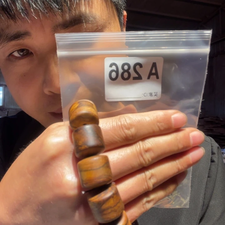 大叶紫檀（黑酸枝木类）286