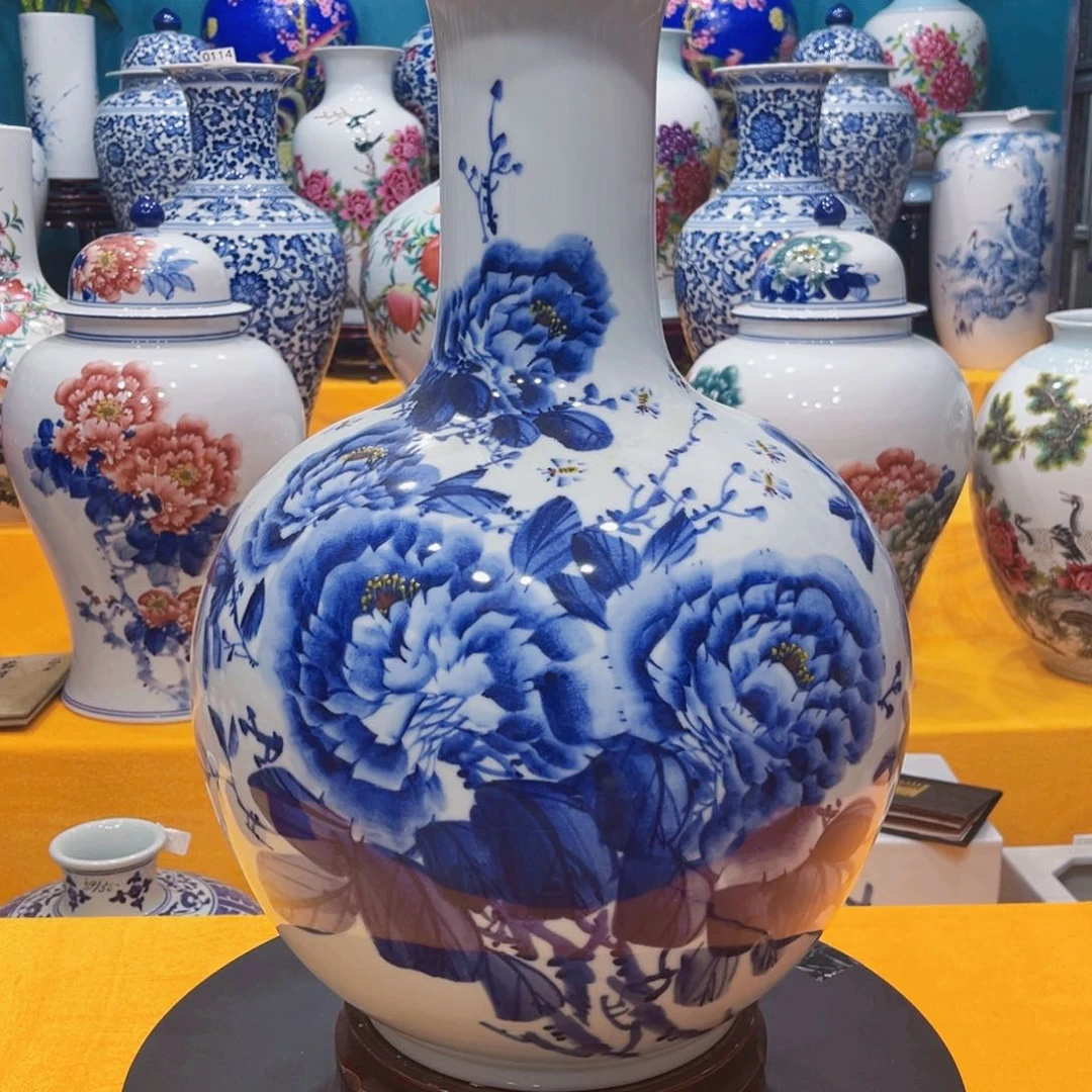 摆件景德镇陶瓷花瓶