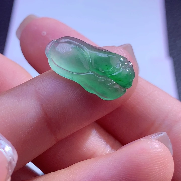 翡翠未镶嵌颈饰缅甸翡翠