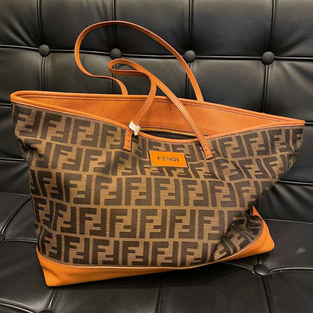 95新 FENDI/芬迪 二弟/95新/2576/单肩包