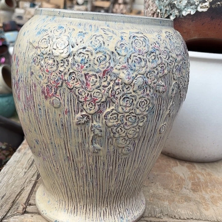 紫砂花盆口19高30。。。。。。。。。。。。。