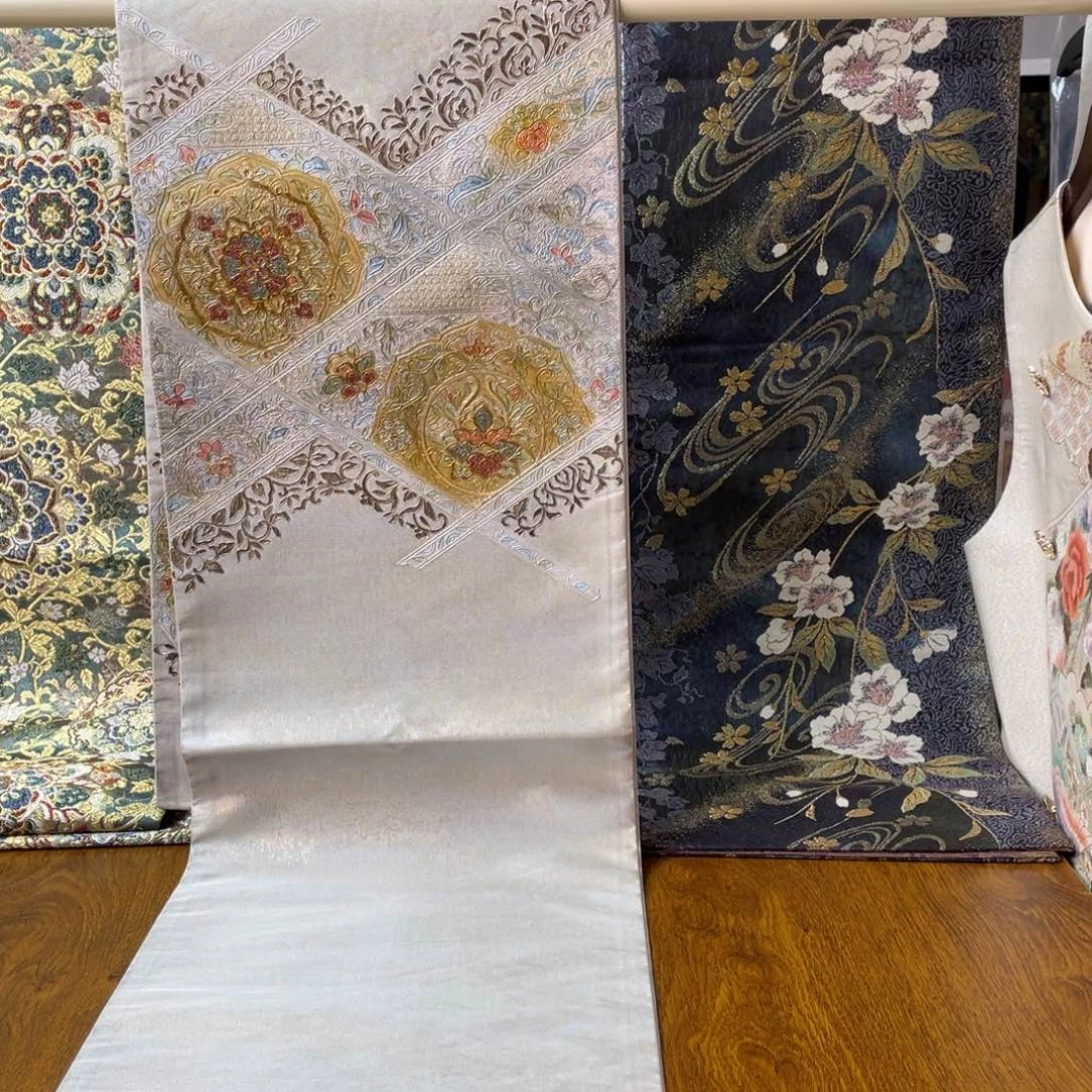 织绣刺绣螺钿螺钿