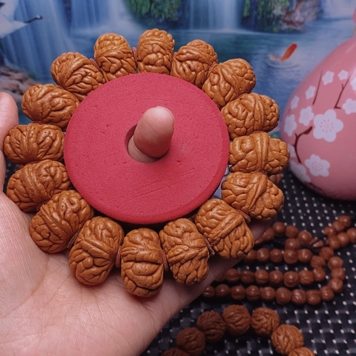 桃核吊坠小*哥核桃手串