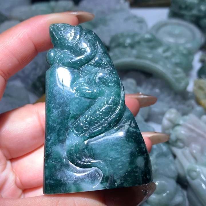 翡翠未镶嵌颈饰保真天然A货翡翠