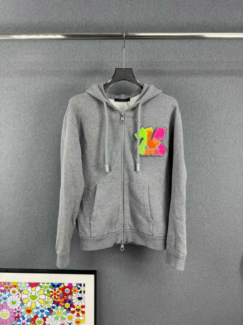 99新 LouisVuitton/路易威登 LV霓虹刺绣LOGO外套 S码 12918