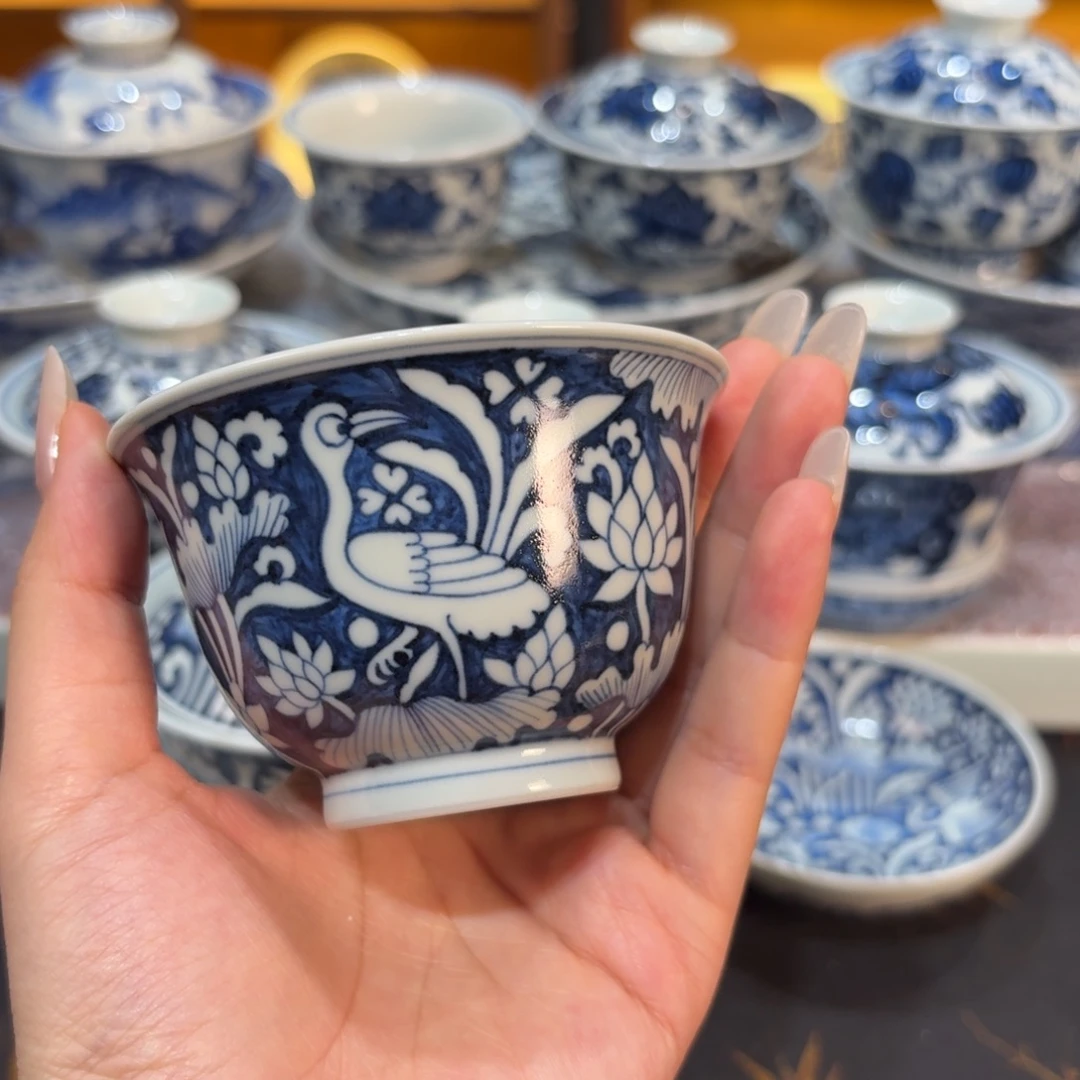 杯子…………………………………………