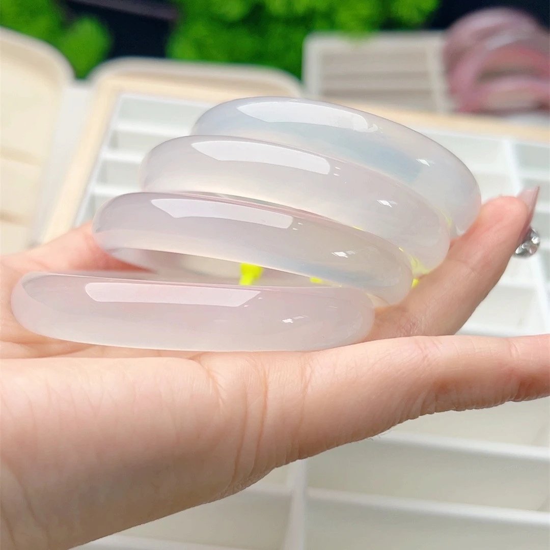高冰种马料天然白月光玛瑙玉髓手镯子荔枝冻多样性发其一