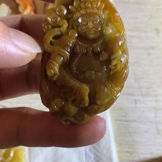 未镶嵌定制翡翠牌子