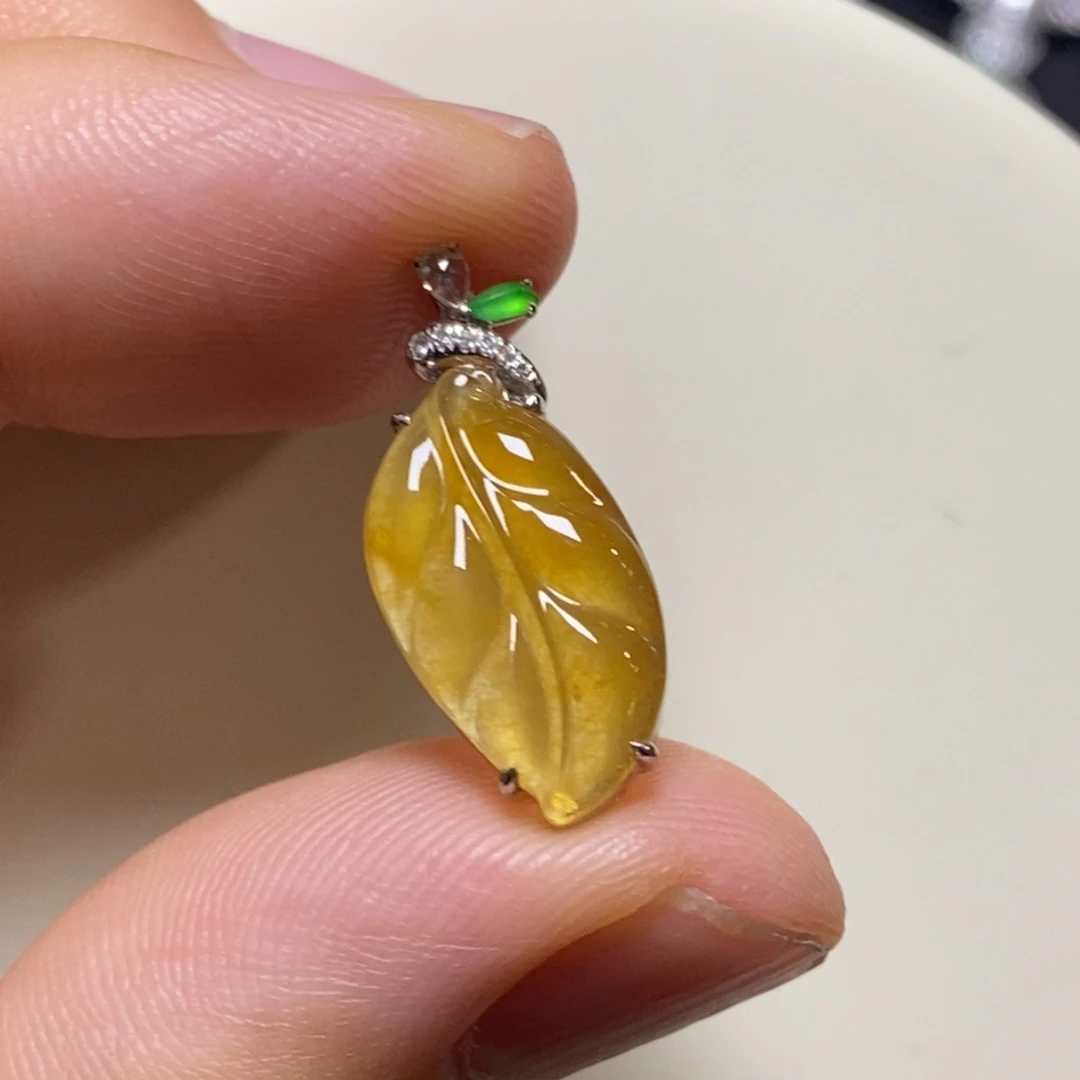 翡翠18K金镶嵌吊坠(不含链)叶子