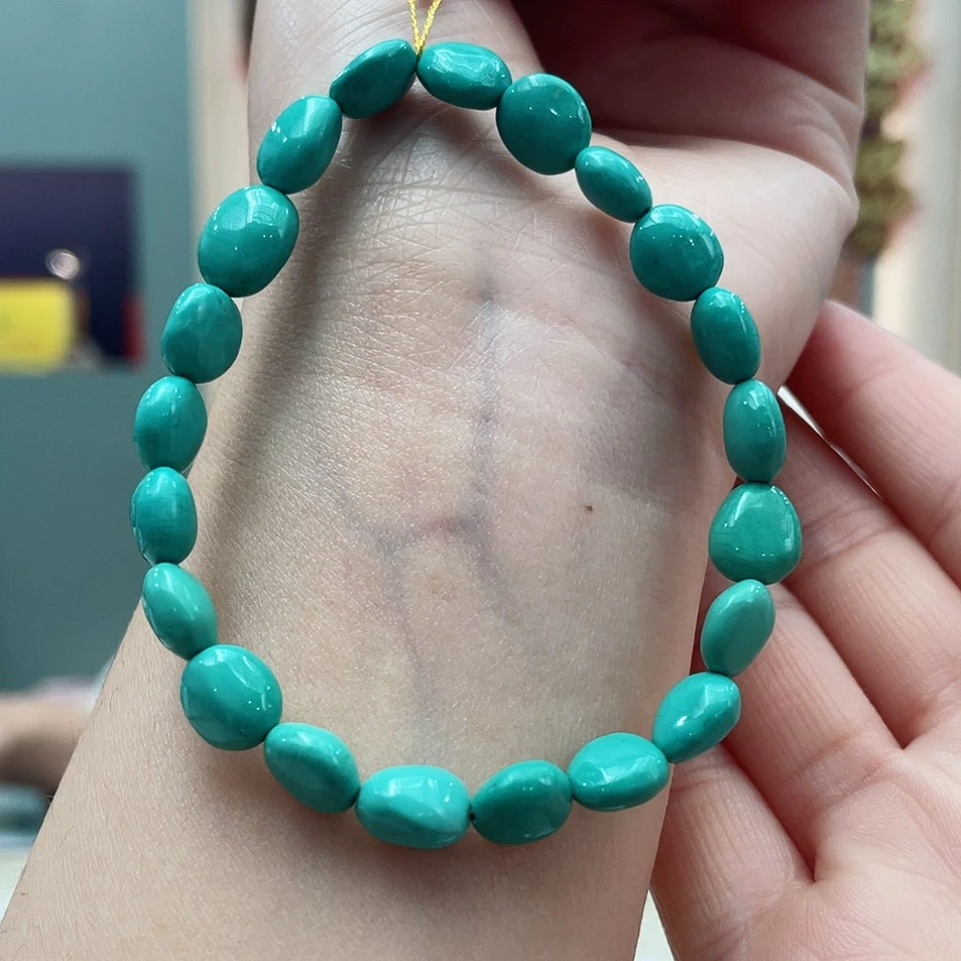 绿松石颈饰未镶嵌