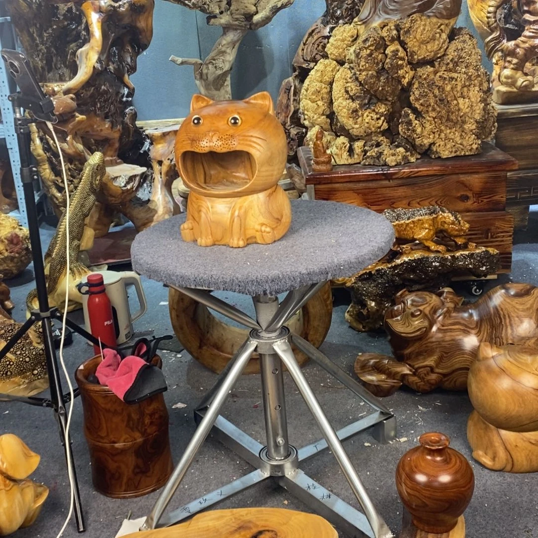 易***纺木木雕摆件大嘴猫香樟木