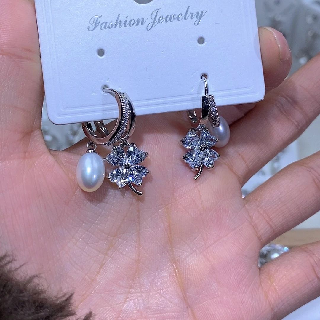 淡水珍珠耳饰未镶嵌