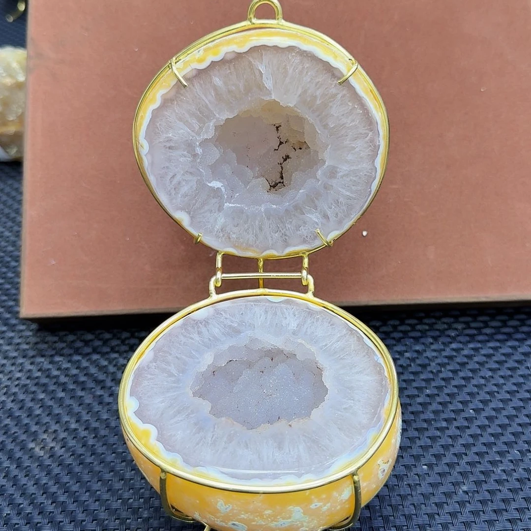 水晶大型摆件（非配饰）未镶嵌