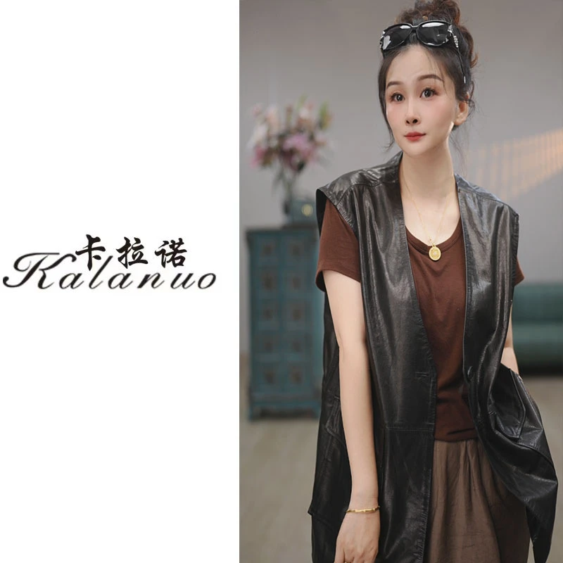 【卡拉诺】2025新款复古港风V领马甲9801