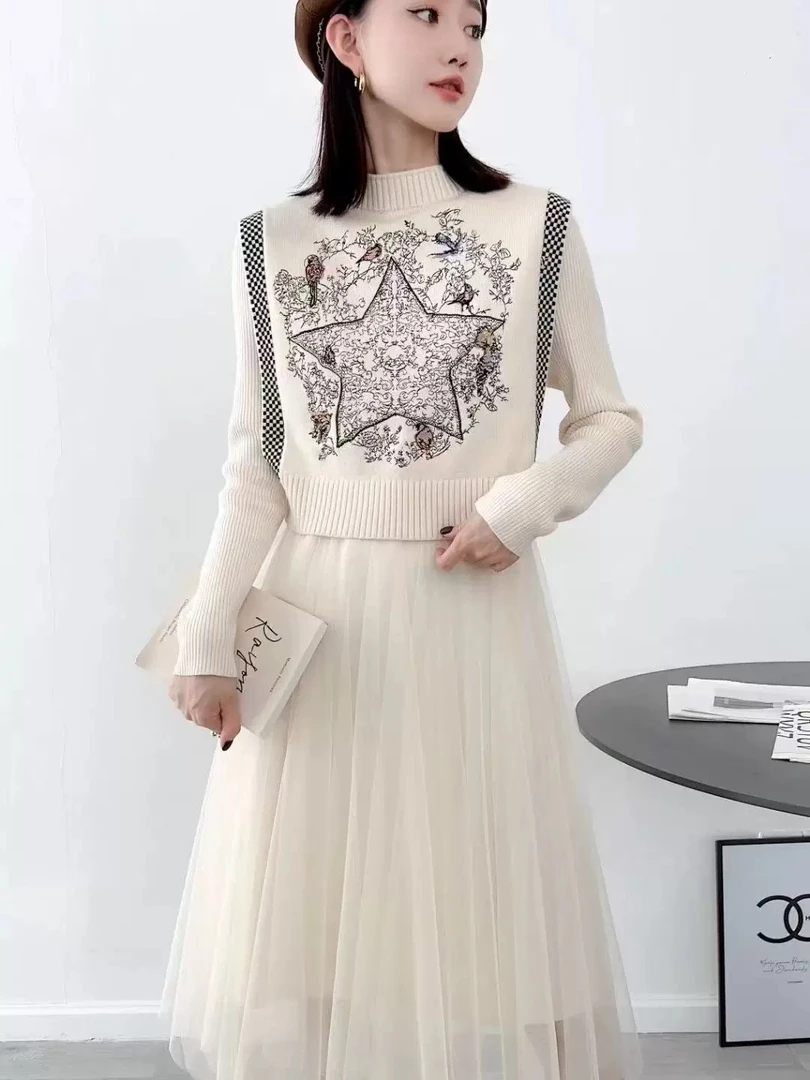 【对应编码下单】秋冬新款大码简约女装韩版宽松中长款针织连衣裙