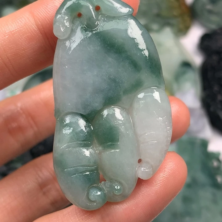 定制翡翠未镶嵌翡翠