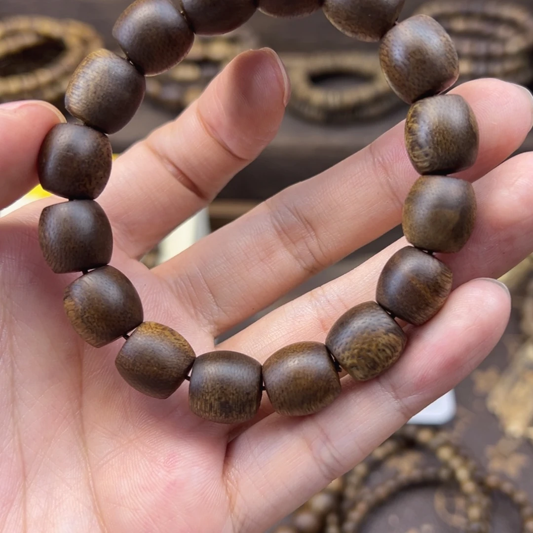 沉香碎屑沉香12鼓珠单圈15克