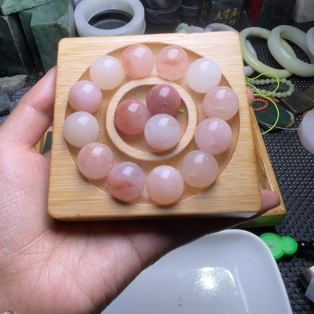 未镶嵌和田玉珠宝半成品探*知