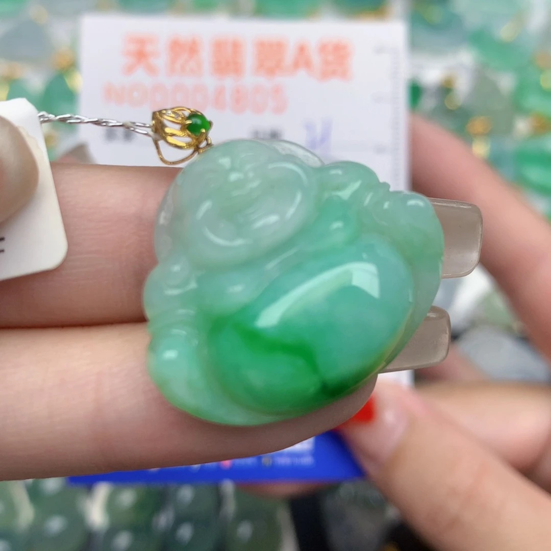 翡翠18K金镶嵌颈饰佛公