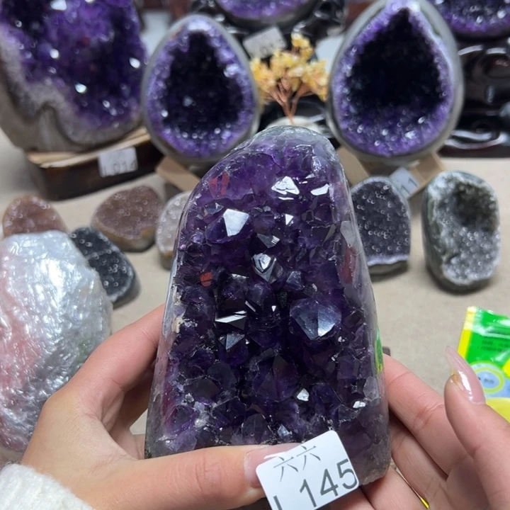 未镶嵌紫晶大型摆件（非配饰）