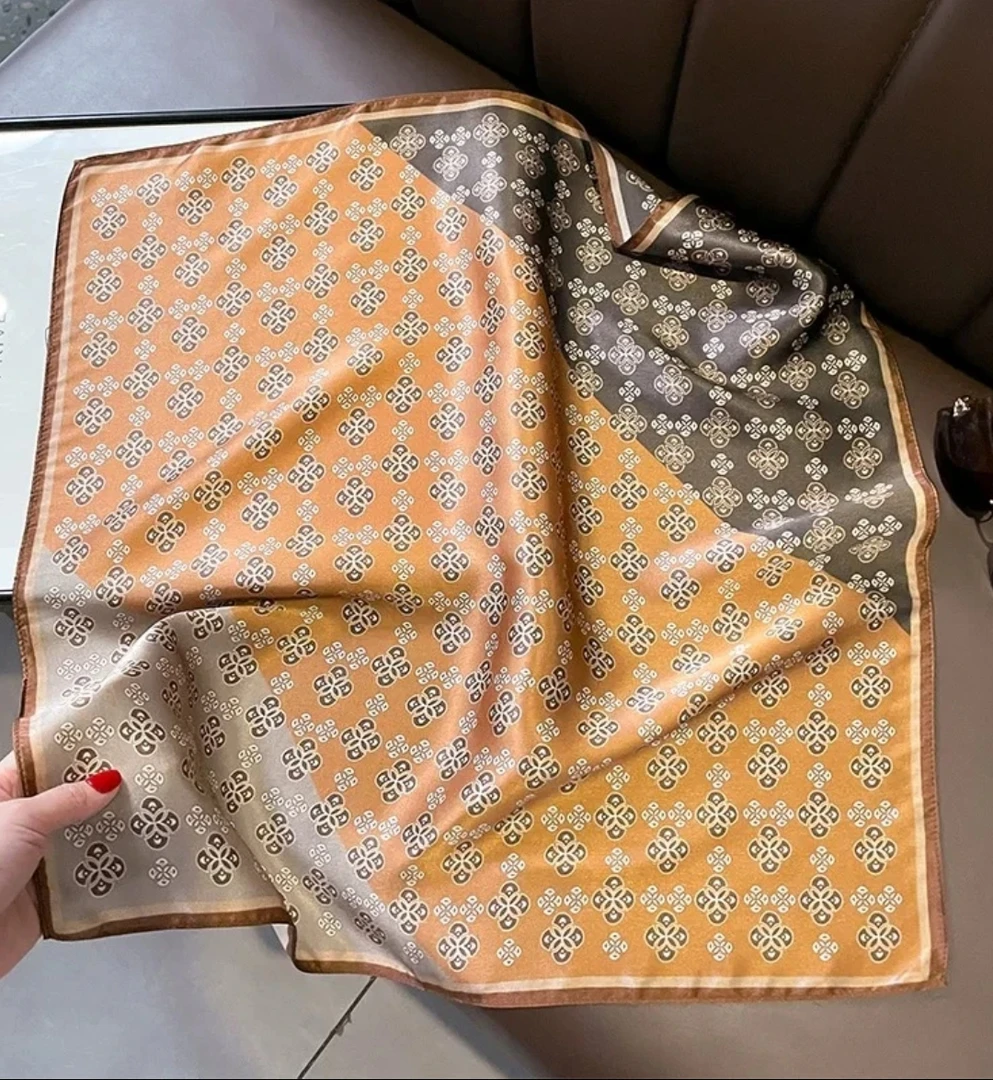 f70-115新丝缎70*70左右丝巾方巾