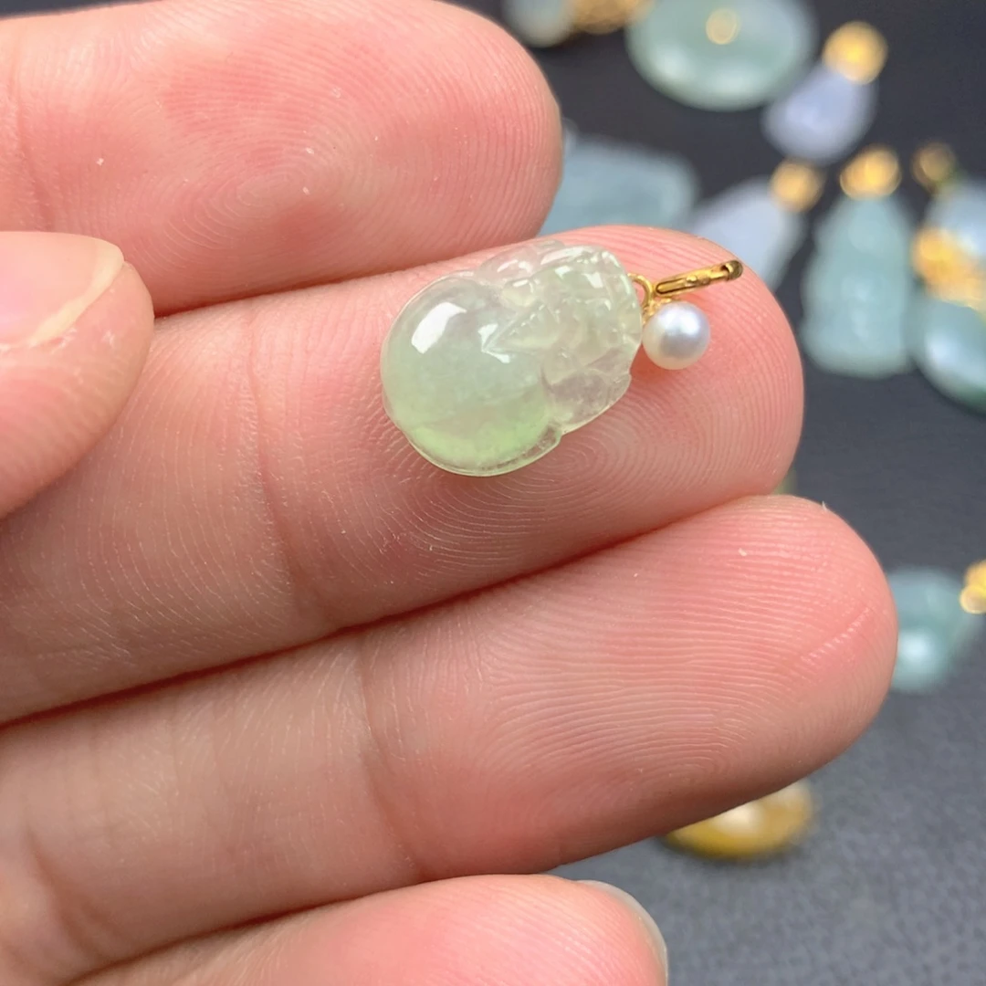 【闪购商品】翡翠18K金镶嵌颈饰翡翠