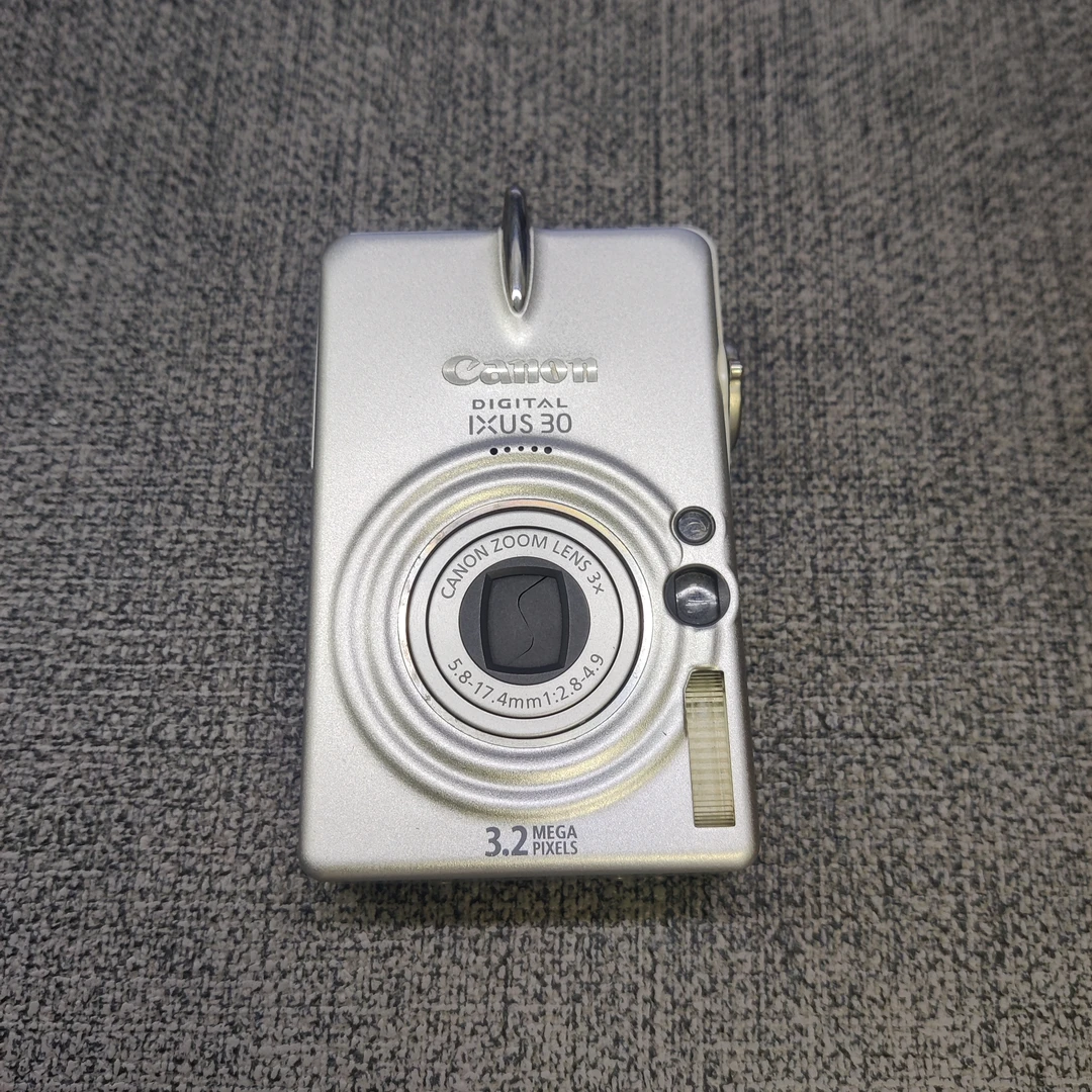 95新 Canon/佳能 IXUS 30 入门相机 复古氛围感 福利价