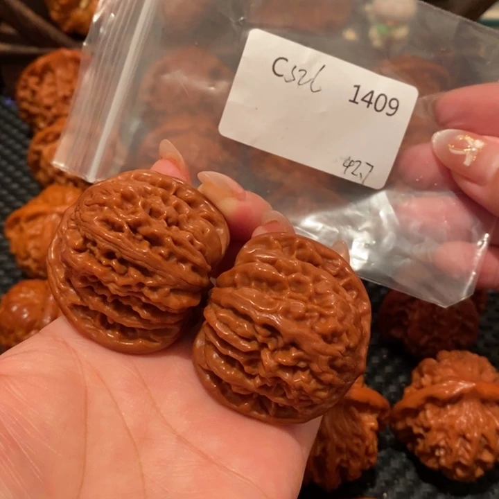 文玩核桃把件精品四座楼42.7