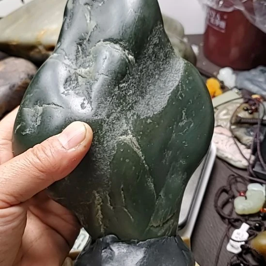 新***人和田玉未镶嵌把件