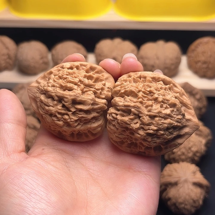 文玩核桃把件44.5官帽