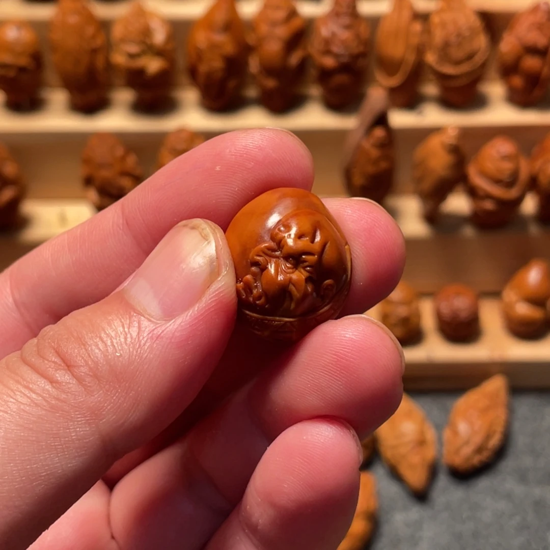 橄榄核手串/手链浮雕恶僧头315