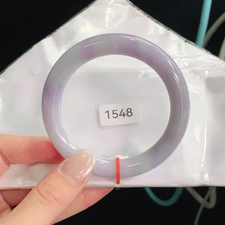 翡翠手镯（圆镯）未镶嵌天然缅甸翡翠手镯01