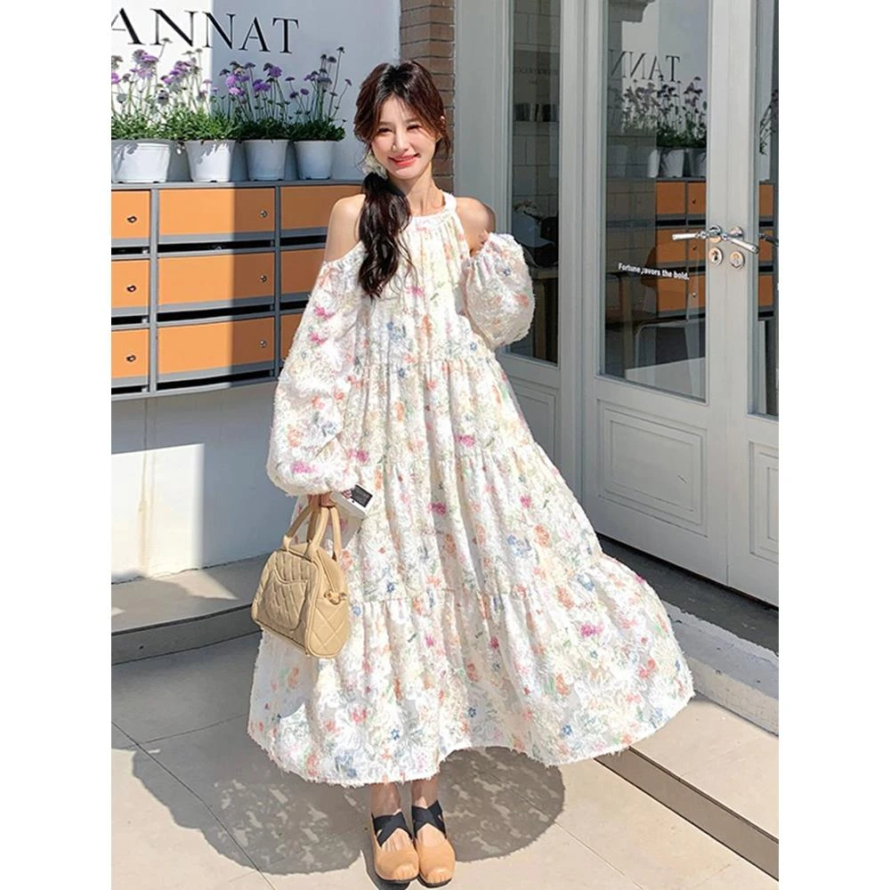 法式碎花露肩连衣裙2025春季新款慵懒轻松穿独特漂亮长裙