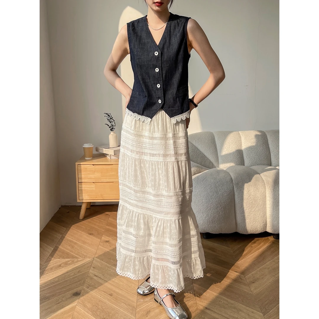 白色镂空蛋糕半身裙女2025新款夏设计感韩系高腰蕾丝拼接a字长裙