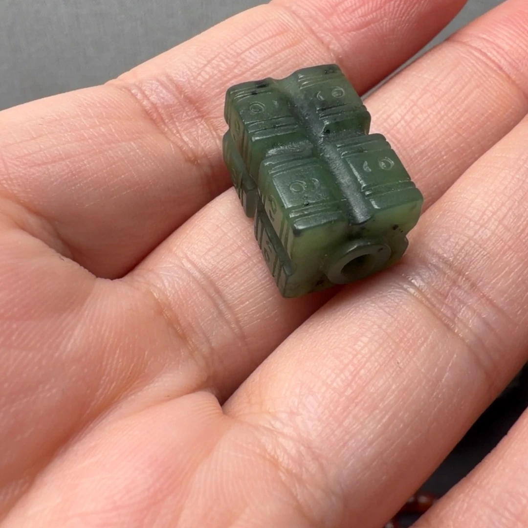 威***精美的小挂件，，，，，，