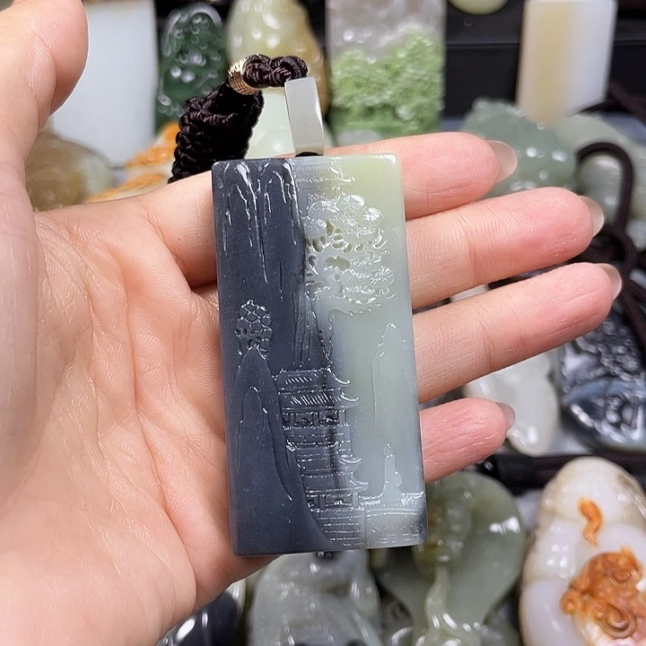 和田玉未镶嵌颈饰