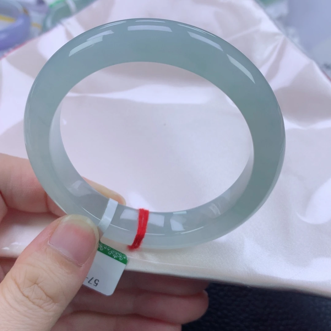 翡翠手镯未镶嵌缅甸天然翡翠手镯57圈口