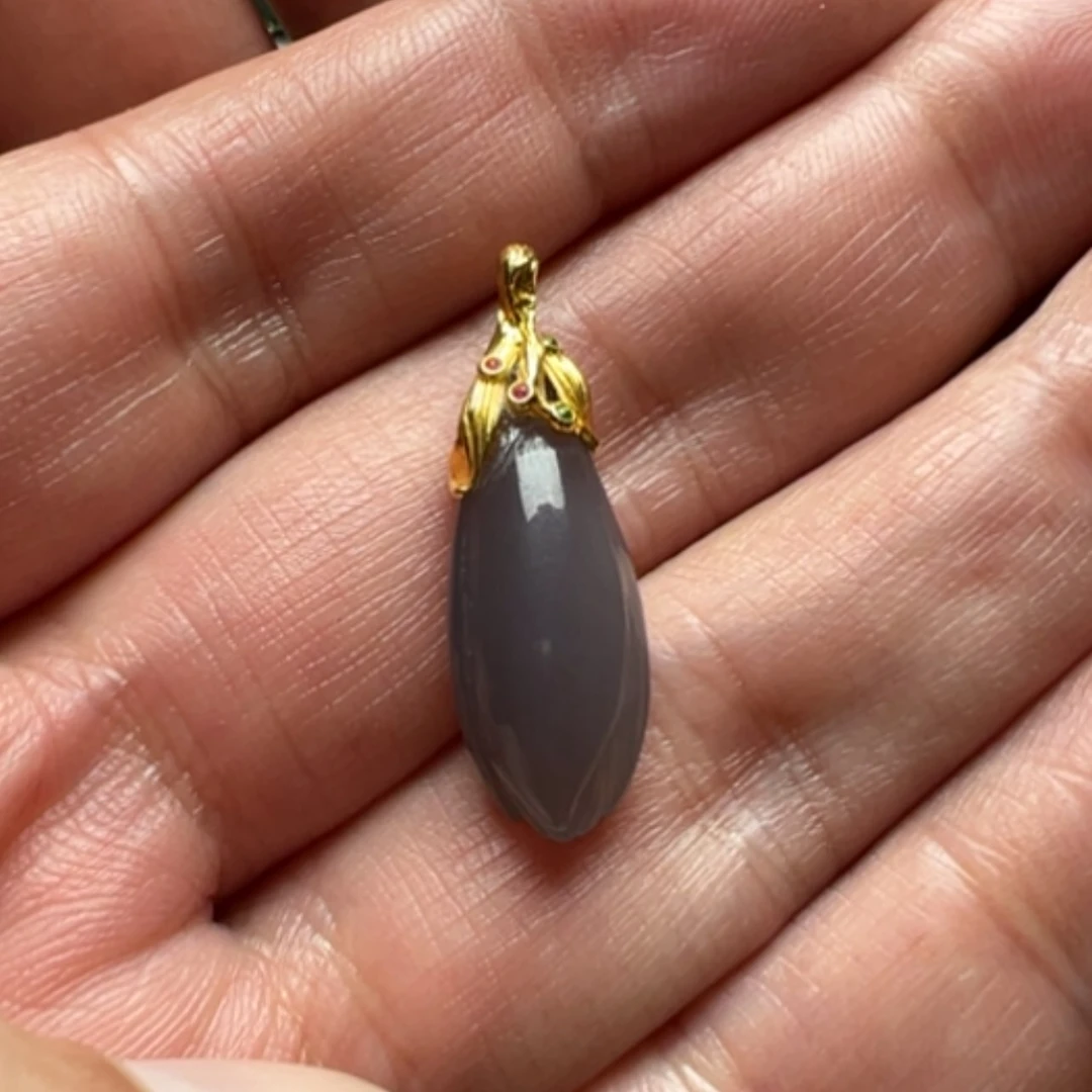 【闪购商品】颈饰18K金镶嵌和田玉