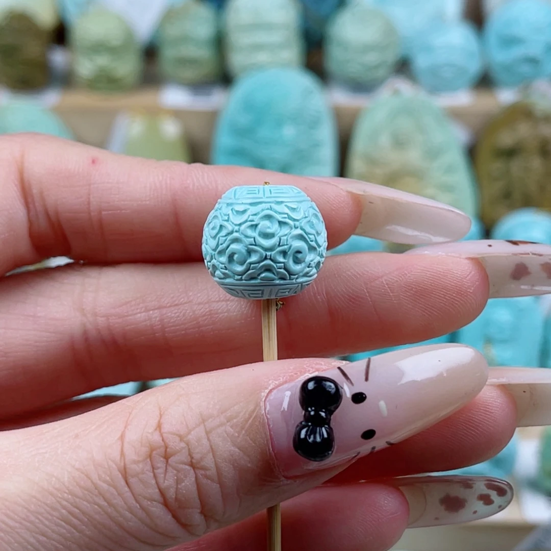 绿松石未镶嵌珠宝奇石15m