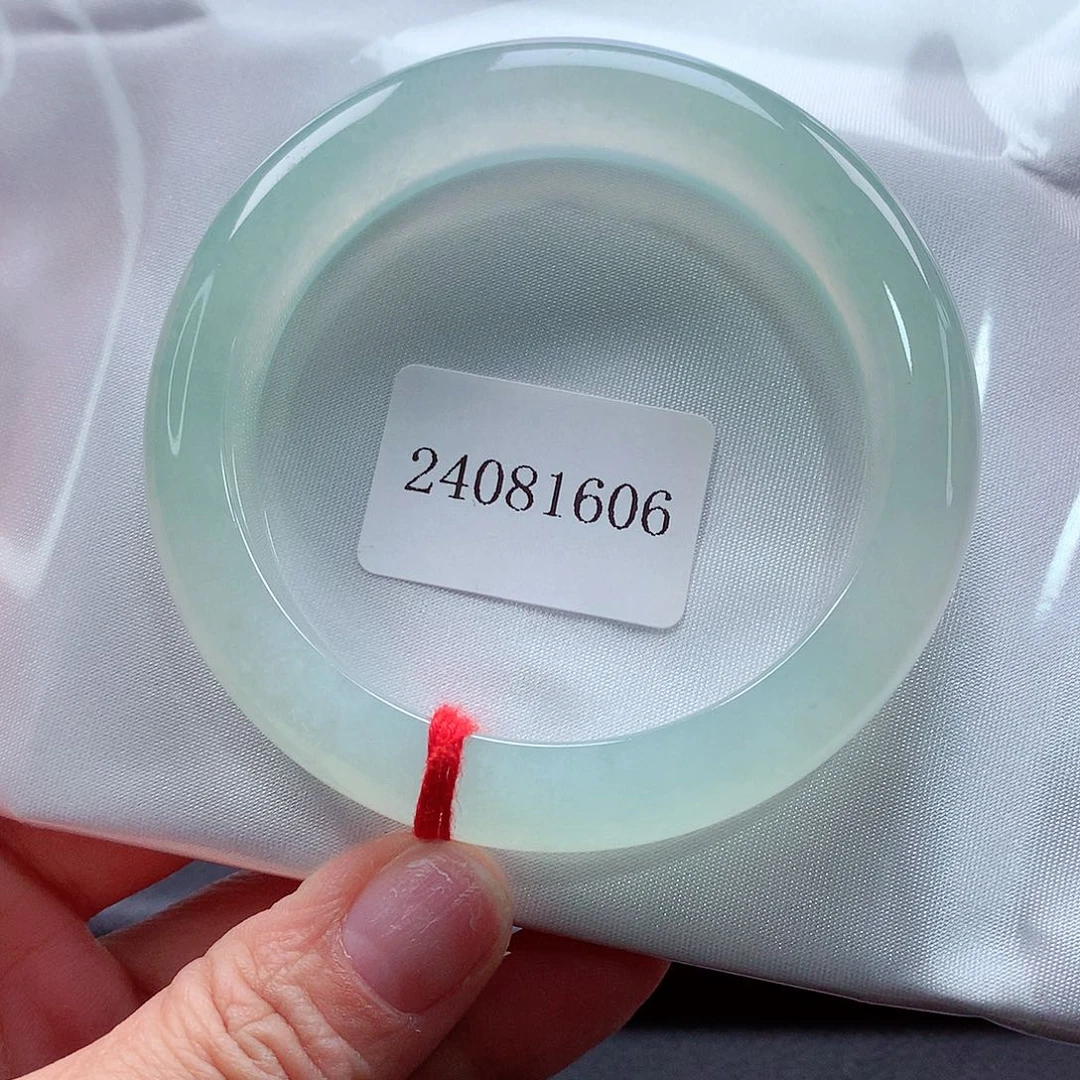 未镶嵌手镯翡翠86号，天然A货翡翠手镯